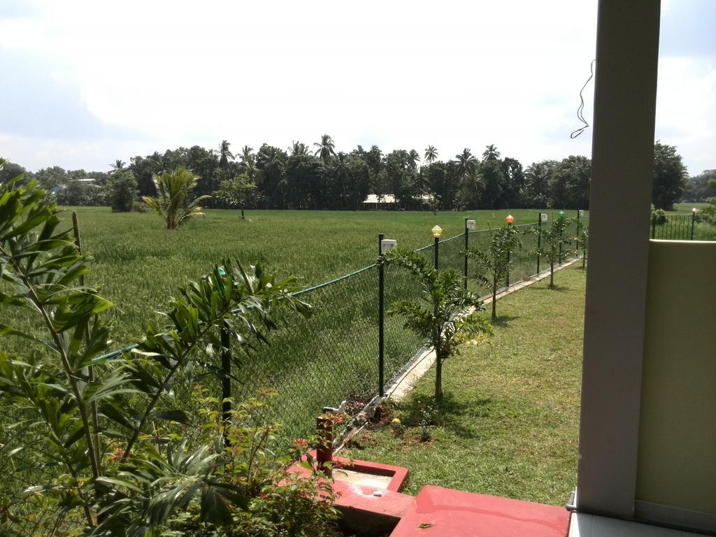 Hotel Ancient Village Polonnaruwa Esterno foto