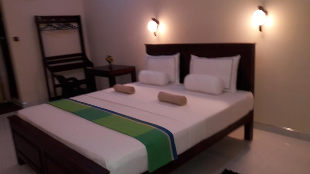 Hotel Ancient Village Polonnaruwa Esterno foto
